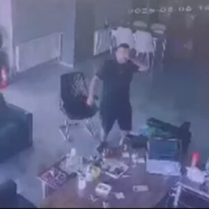 nigdede saldiri 8 yasindaki ege agir yaralandi 3AIWMis4