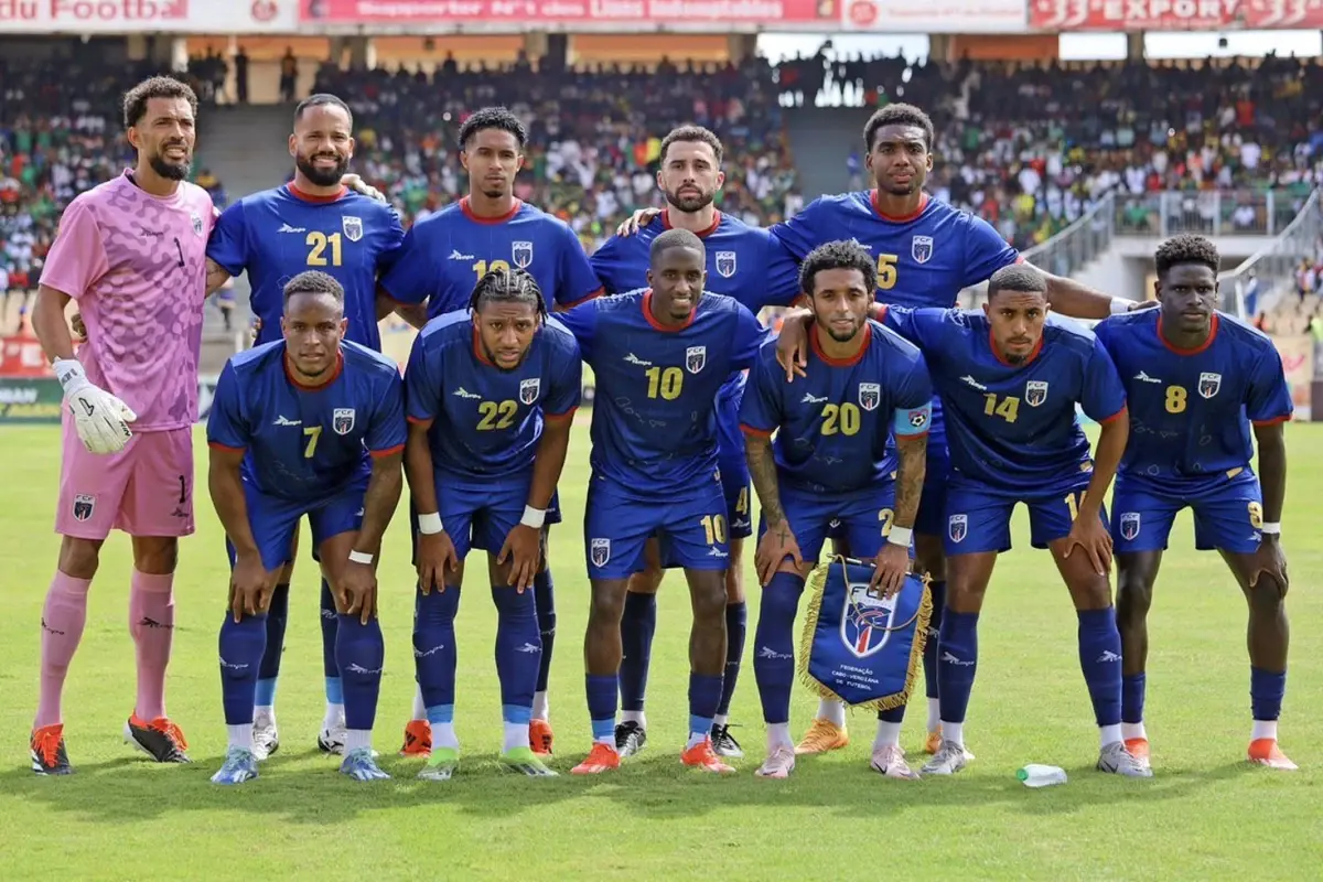 480 bin nufuslu yesil burun tarihinde ilk kez dunya kupasinda pnmrdqMe.jpg