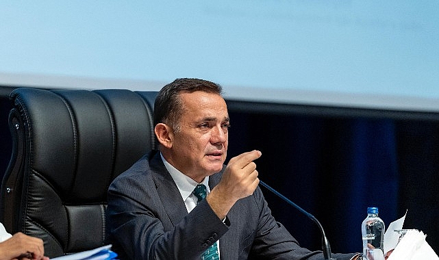 baskan ozyigit akilli sehir calismalarimiz ornek gosteriliyor 41xswhmD