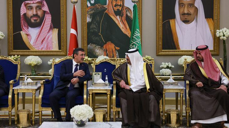 cumhurbaskani yardimcisi yilmaz suudi arabistanda RyuGR4qb.jpg