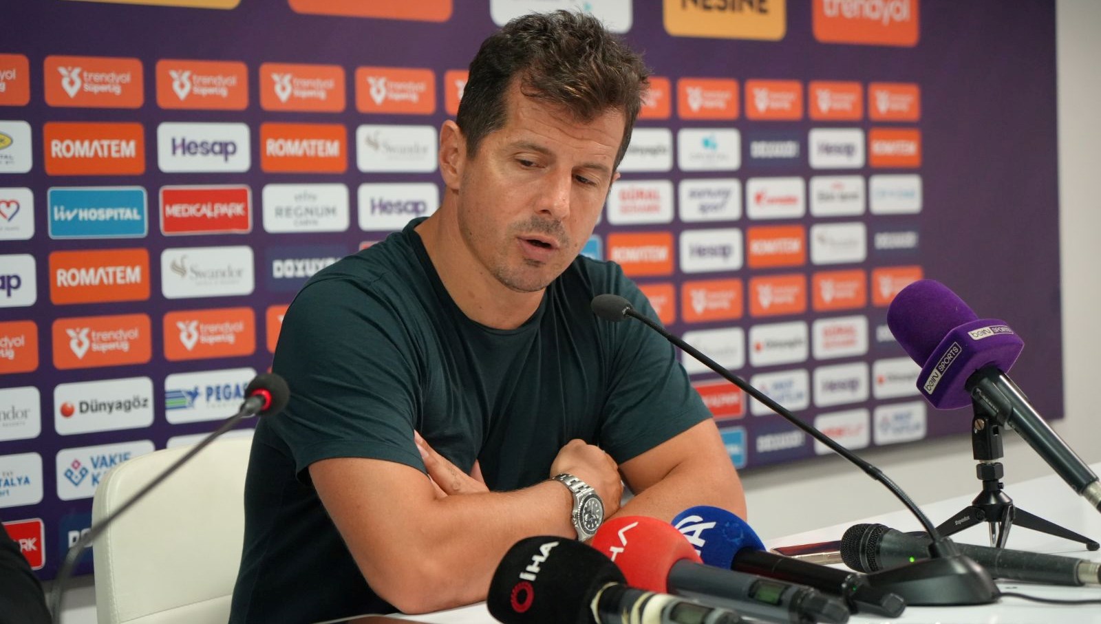 emre belozoglundan istifa sinyali baskanla helallesmeden bu karari almak istemiyorum xlBhhVz7