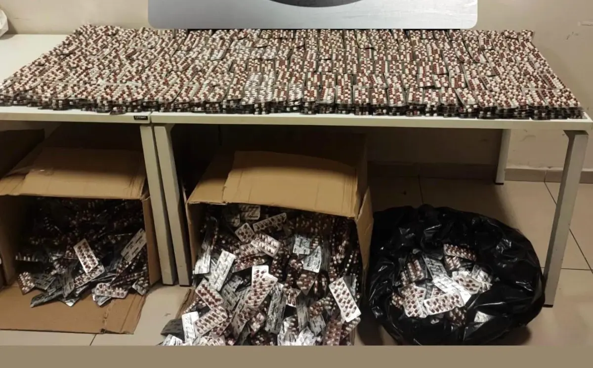 izmirde uyusturucu operasyonu Q2TiwcBl.jpg