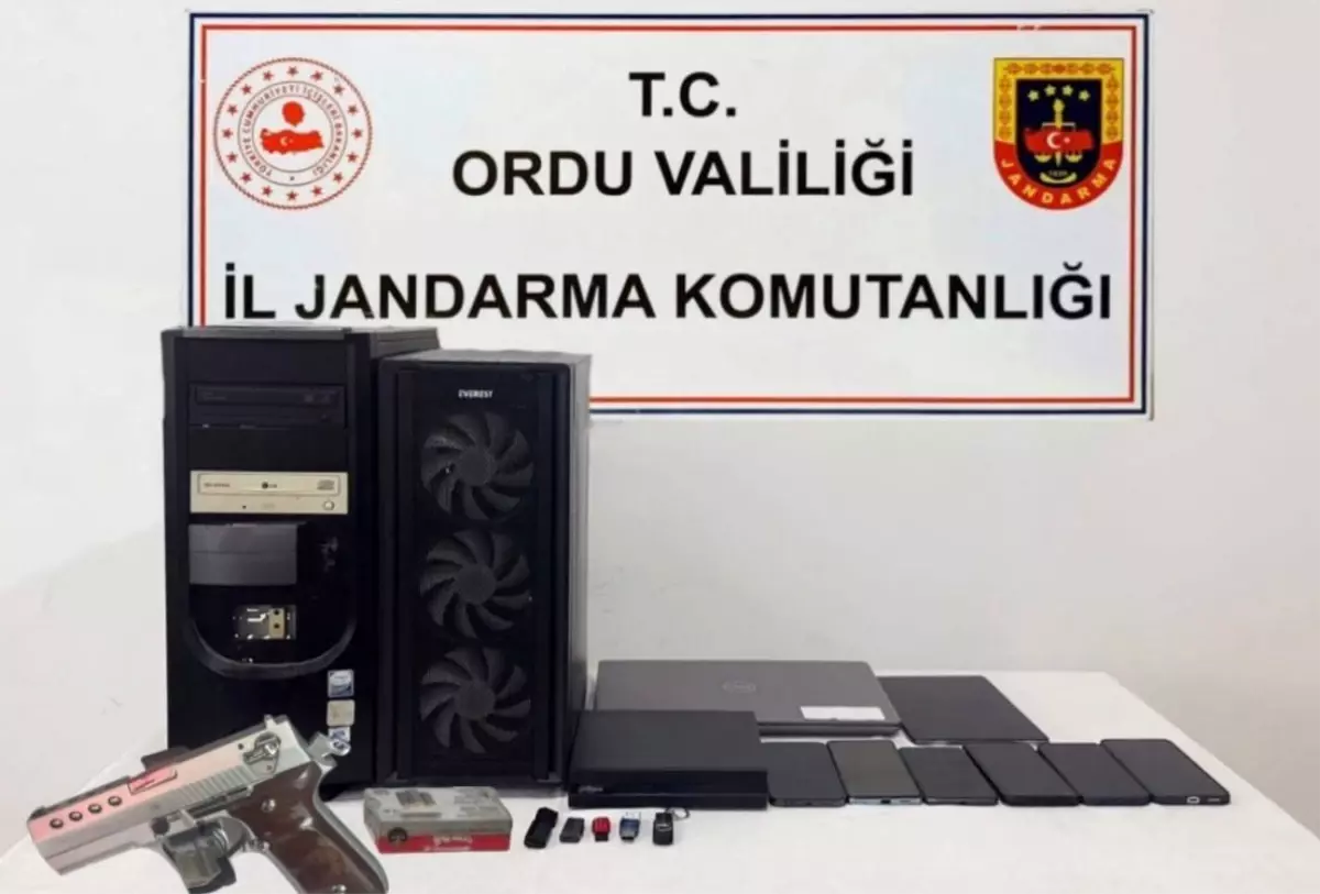 siber suc operasyonunda 3 tutuklama yuGUzVAd