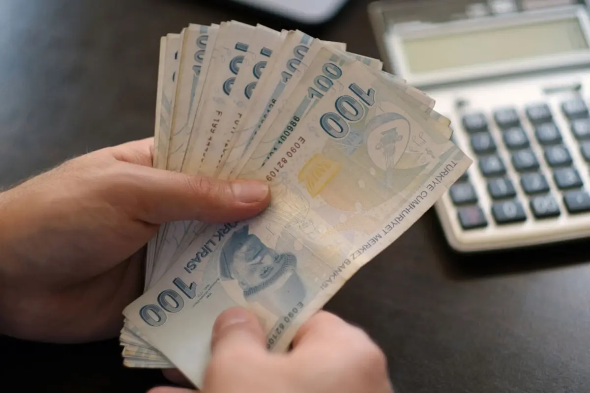 asgari ucret ne kadar olmali anketi yuzde 25lik kesim ayni rakami telaffuz etti 2jrQ9ZAC.jpg