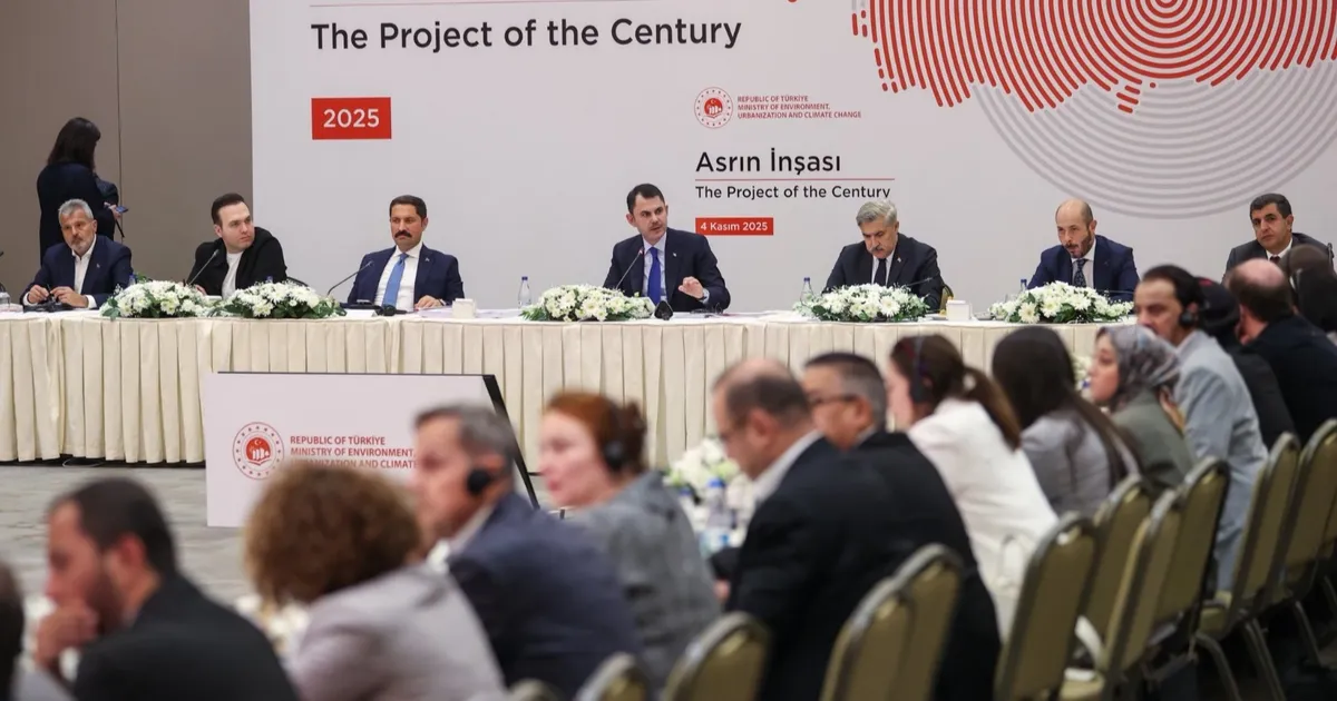 uluslararasi gazeteciler yeniden dogusa taniklik etti dunya asrin insaasina sasti kaldi 2HtlhmSB.webp