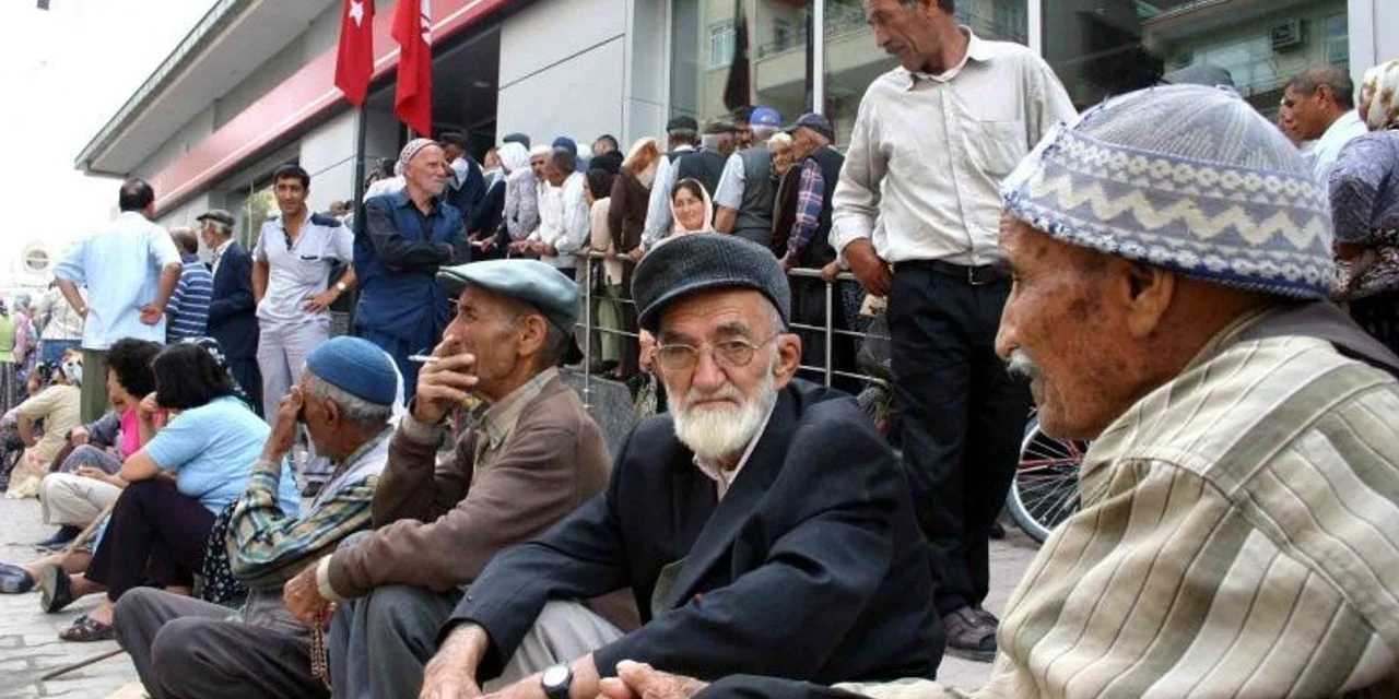 Emekli Aylıkları