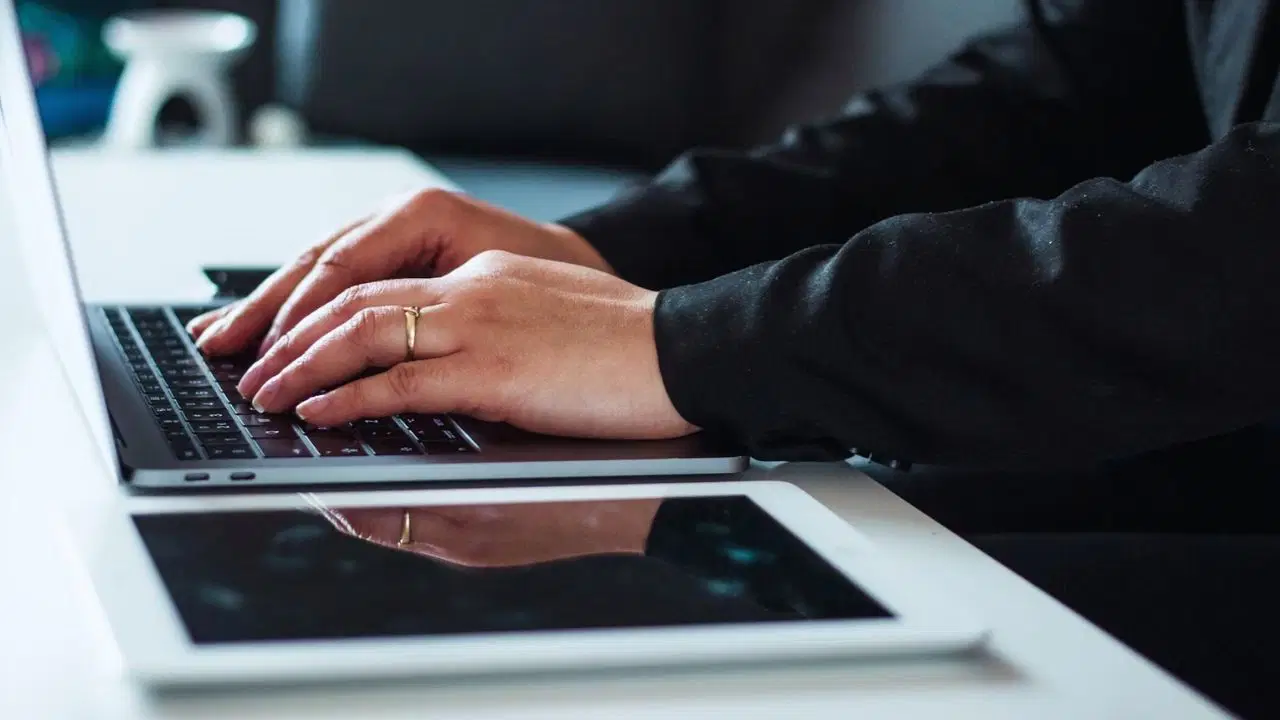 Yapay Zeka ve Yaratıcılık: Zihnimizi Zayıflatıyor mu?