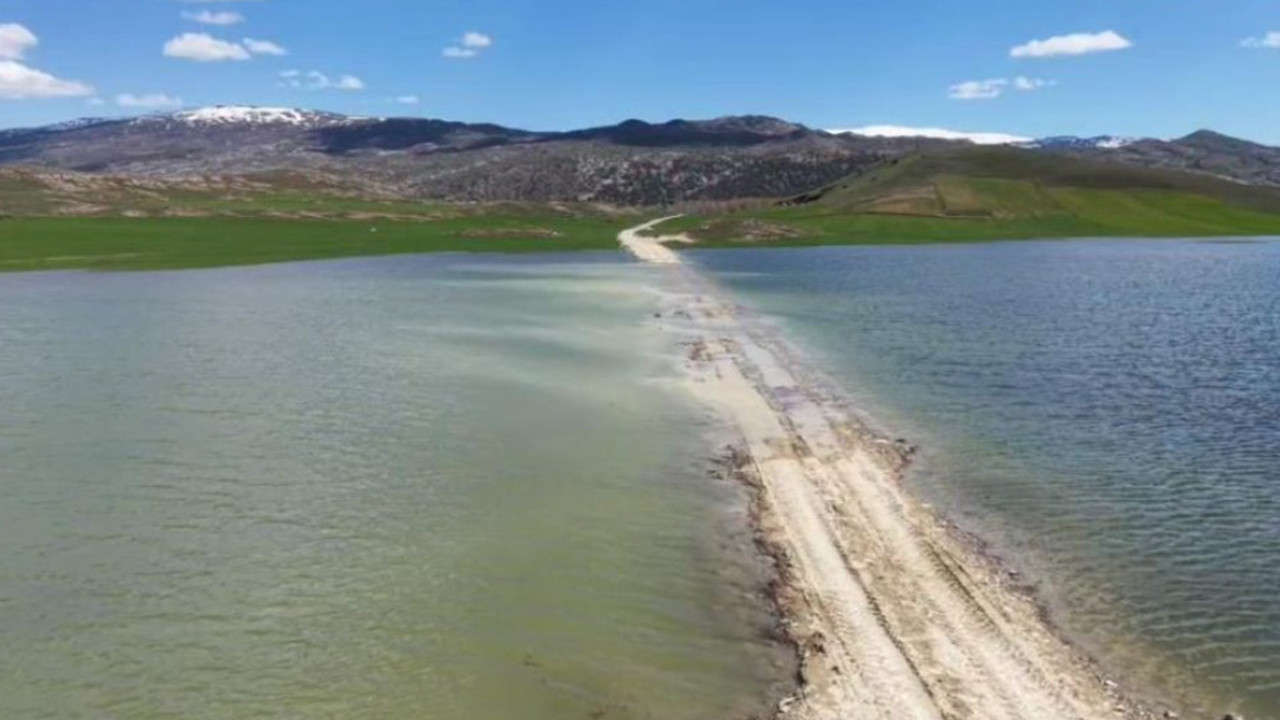 Sivas’ta Aşırı Yağışlar Nedeniyle Nehirler Taştı, 20 Köyde Ulaşım Kesintiye Uğradı